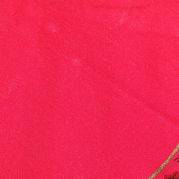 Christmas round Table Cloth w/white fringe Pine Cones and Poinsettias - Picture 8 of 10